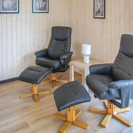 Ferienhaus Three-bedroom Holiday In *