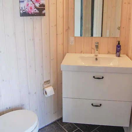 Three-bedroom Holiday In